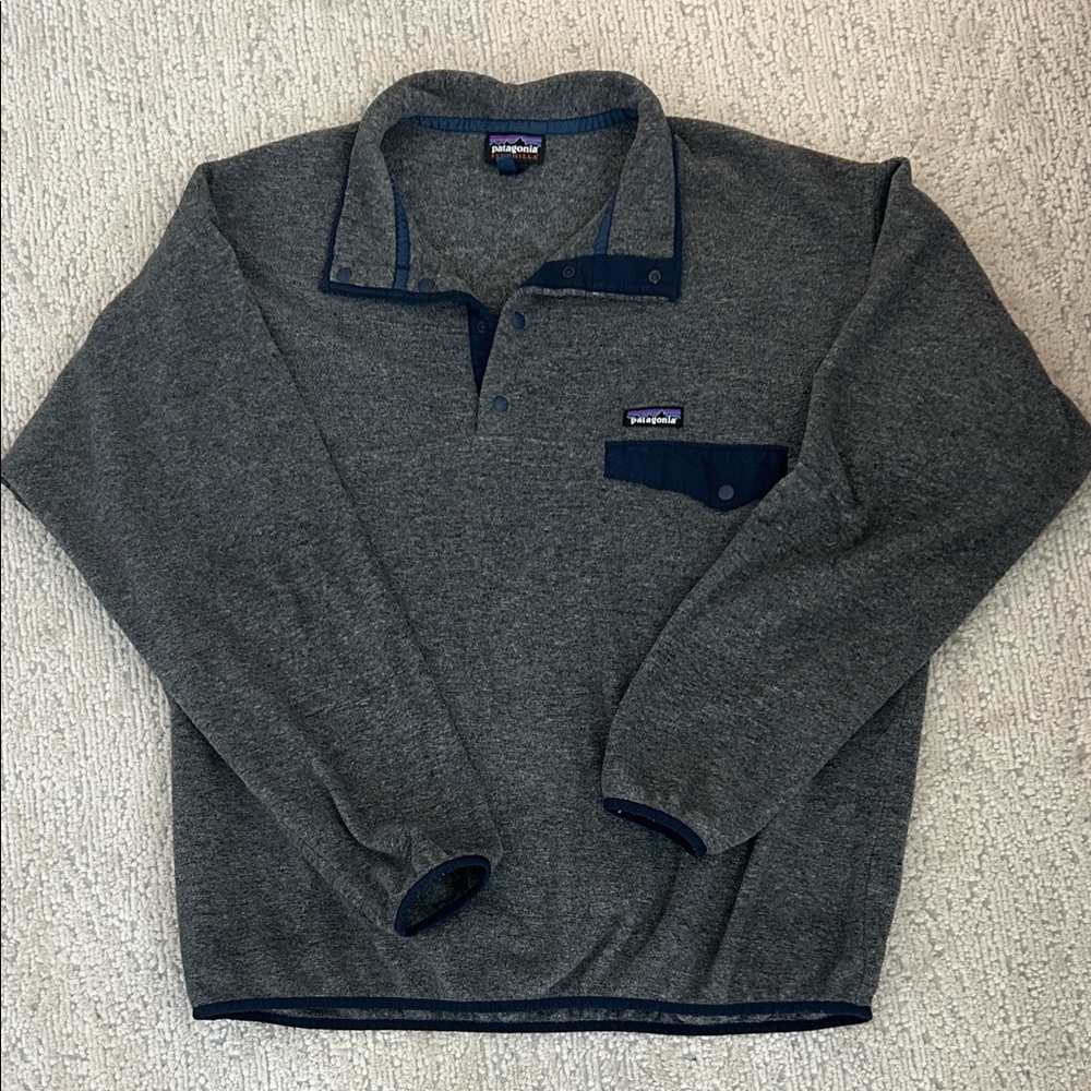 Patagonia Charcoal and Navy Pullover